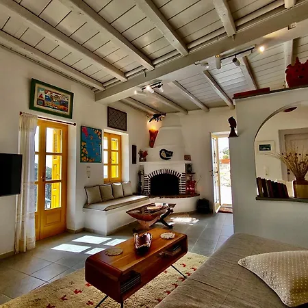 Βίλα Century Ioulis