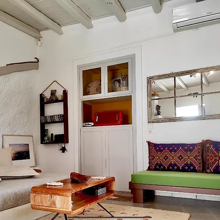 Century Villa Ioulis