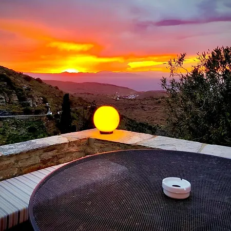 Villa Century Ioulis