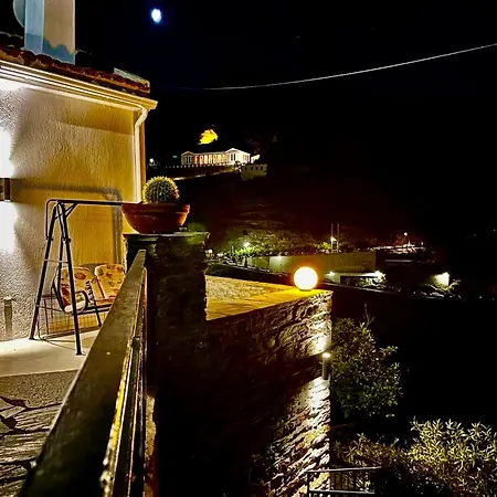 Century Villa Ioulis