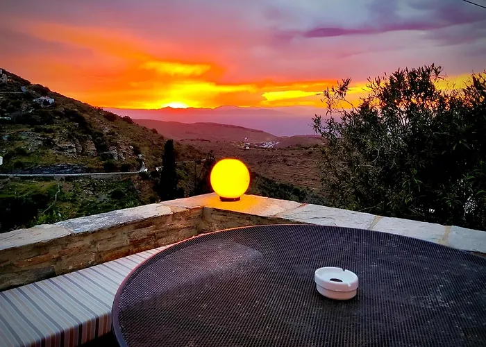 Villa Century Ioulis